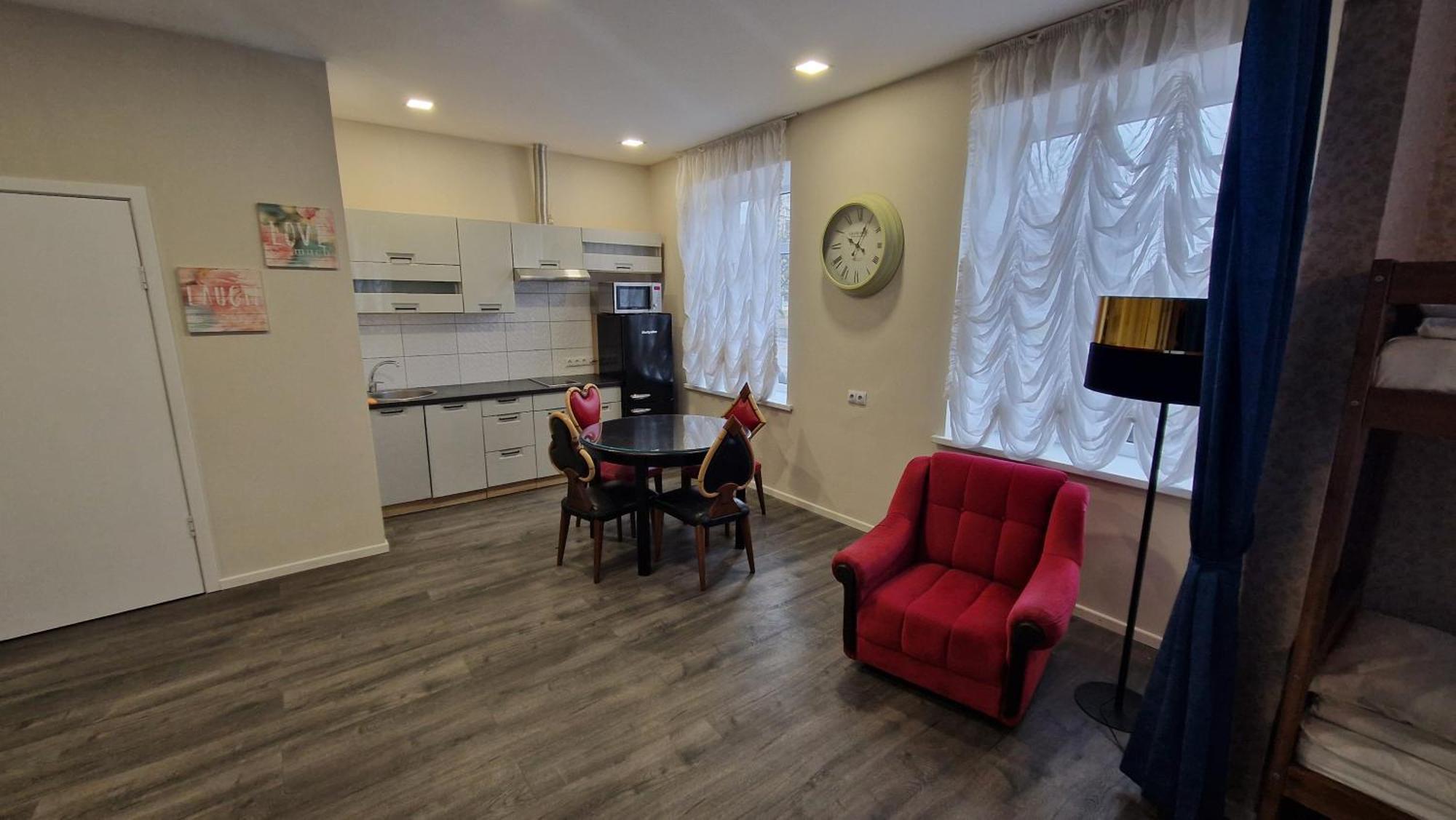 Central Hotel With Free Parking Riga Bagian luar foto